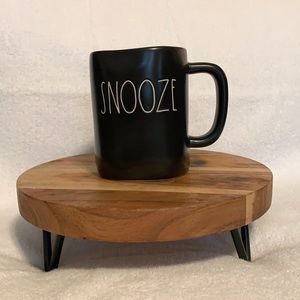 🖤 Rae Dunn Snooze Mug